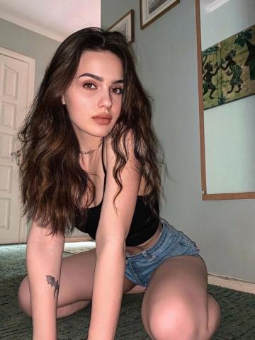 Нелли Фитнес Брюнетка фото 3